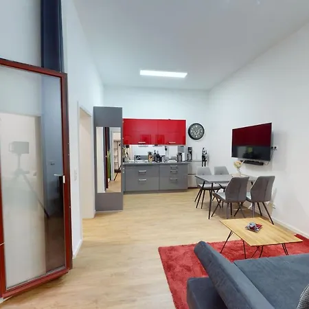 Lägenhet Sweethome - Luxus Pur - Grosse Kueche, Wifi *
