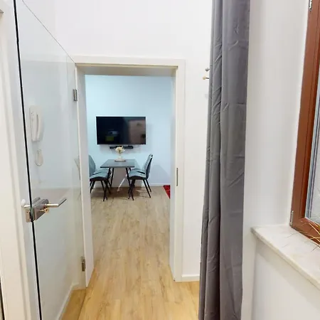 Sweethome - Luxus Pur - Grosse Kueche, Wifi Magdeburg